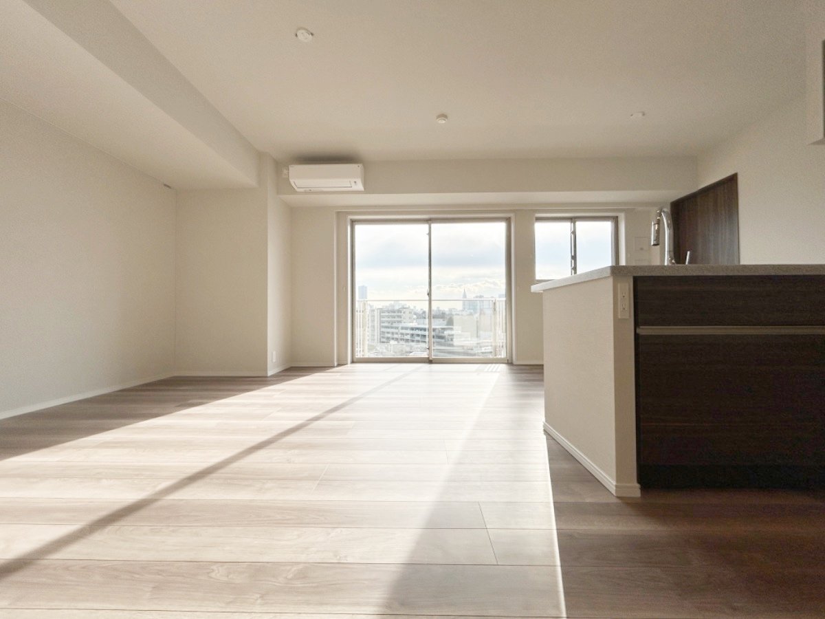 お部屋探しは株式会社 タウンハウジング までお気軽にお問合せ下さい。
クレジットカード決済・首都圏を中心直営143店舗 仲介件数全国2位の豊富な実績!諸費用・審査等・何でもご相談下さい。