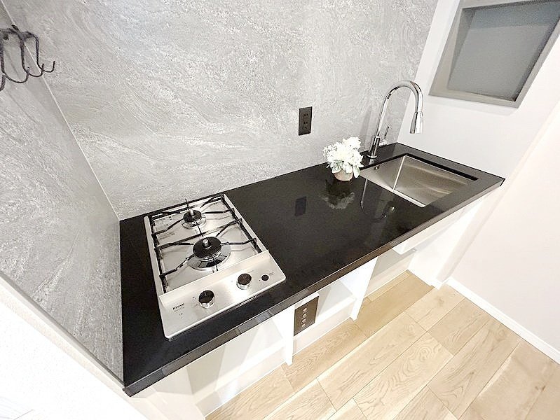 お部屋探しは株式会社 タウンハウジング までお気軽にお問合せ下さい。
クレジットカード決済・首都圏を中心直営143店舗 仲介件数全国2位の豊富な実績!諸費用・審査等・何でもご相談下さい。