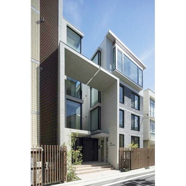 お部屋探しは株式会社 タウンハウジング までお気軽にお問合せ下さい。
クレジットカード決済・首都圏を中心直営143店舗 仲介件数全国2位の豊富な実績!諸費用・審査等・何でもご相談下さい。