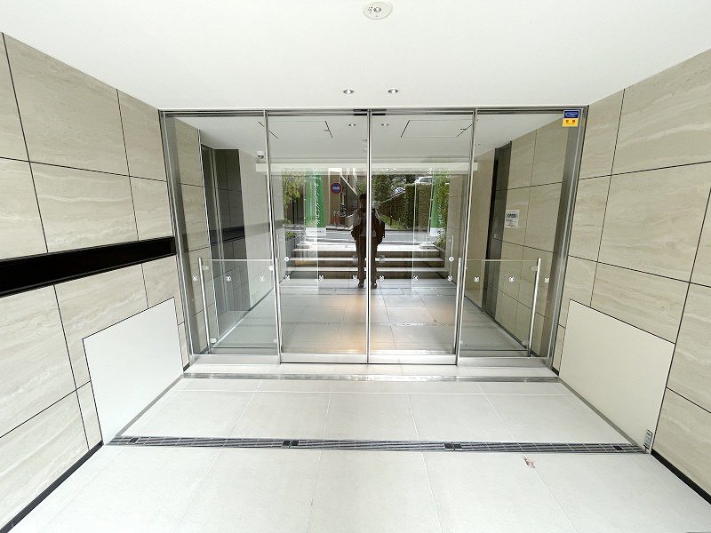 部屋探しは株式会社 タウンハウジング までお気軽にお問合せ下さい。
クレジットカード決済・首都圏を中心直営143店舗 仲介件数全国2位の豊富な実績!諸費用・審査等・何でもご相談下さい。