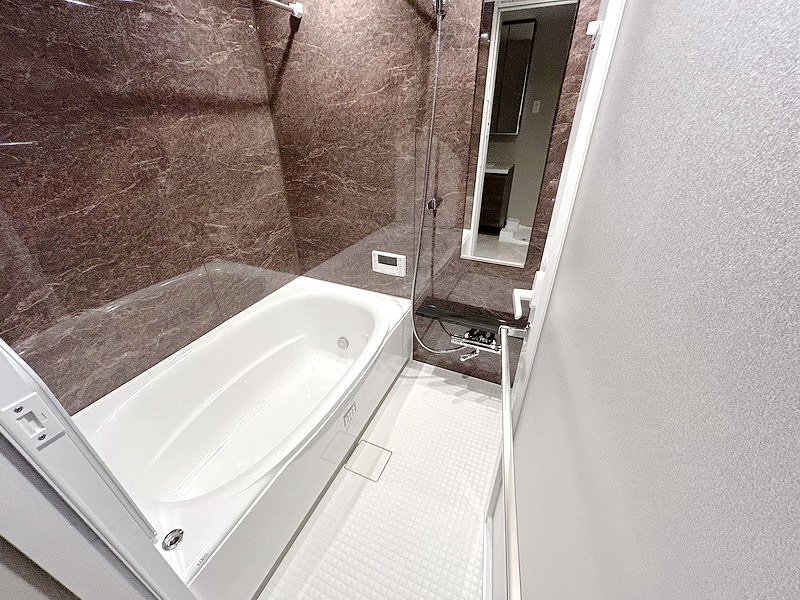 部屋探しは株式会社 タウンハウジング までお気軽にお問合せ下さい。
クレジットカード決済・首都圏を中心直営143店舗 仲介件数全国2位の豊富な実績!諸費用・審査等・何でもご相談下さい。