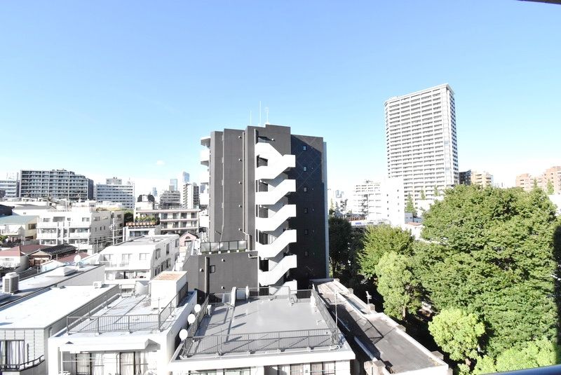 お部屋探しは株式会社 タウンハウジング までお気軽にお問合せ下さい。
クレジットカード決済・首都圏を中心直営143店舗 仲介件数全国2位の豊富な実績!諸費用・審査等・何でもご相談下さい。