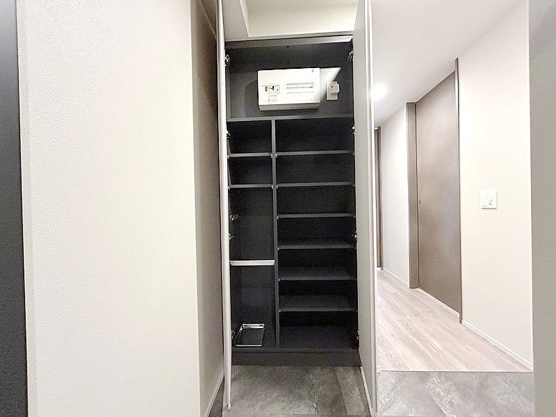 部屋探しは株式会社 タウンハウジング までお気軽にお問合せ下さい。
クレジットカード決済・首都圏を中心直営143店舗 仲介件数全国2位の豊富な実績!諸費用・審査等・何でもご相談下さい。