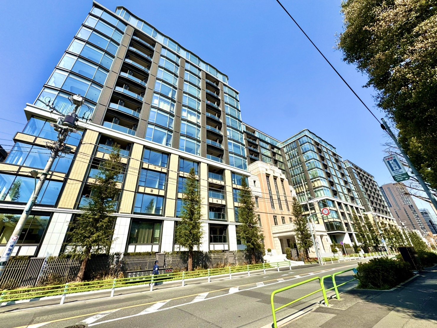 お部屋探しは株式会社 タウンハウジング までお気軽にお問合せ下さい。
クレジットカード決済・首都圏を中心直営143店舗 仲介件数全国2位の豊富な実績!諸費用・審査等・何でもご相談下さい。