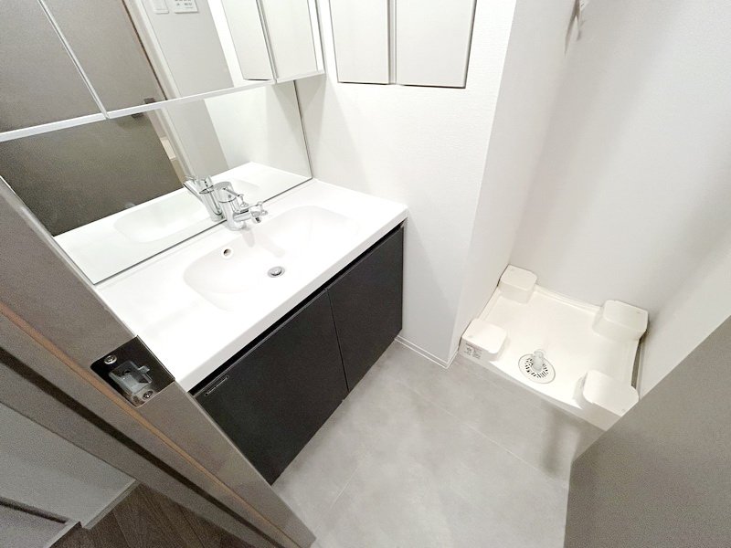 お部屋探しは株式会社 タウンハウジング までお気軽にお問合せ下さい。
クレジットカード決済・首都圏を中心直営143店舗 仲介件数全国2位の豊富な実績!諸費用・審査等・何でもご相談下さい。