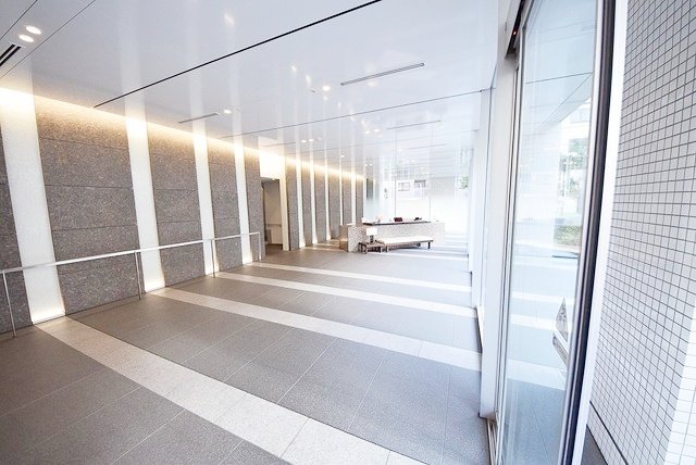 お問合せは(株)タウンハウジングレジデンス事業部 赤坂店・恵比寿店までお問合せ下さい。