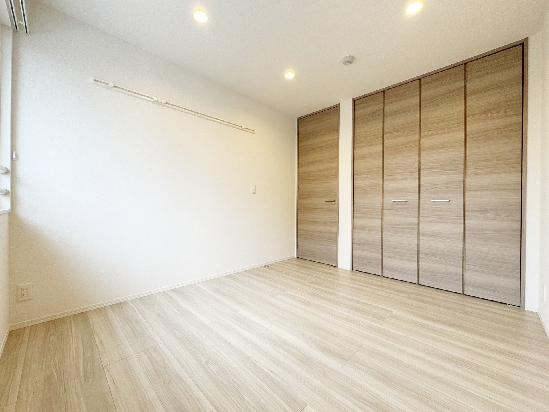 お問合せは【タウンハウジング】まで!※現地待合わせ相談可!