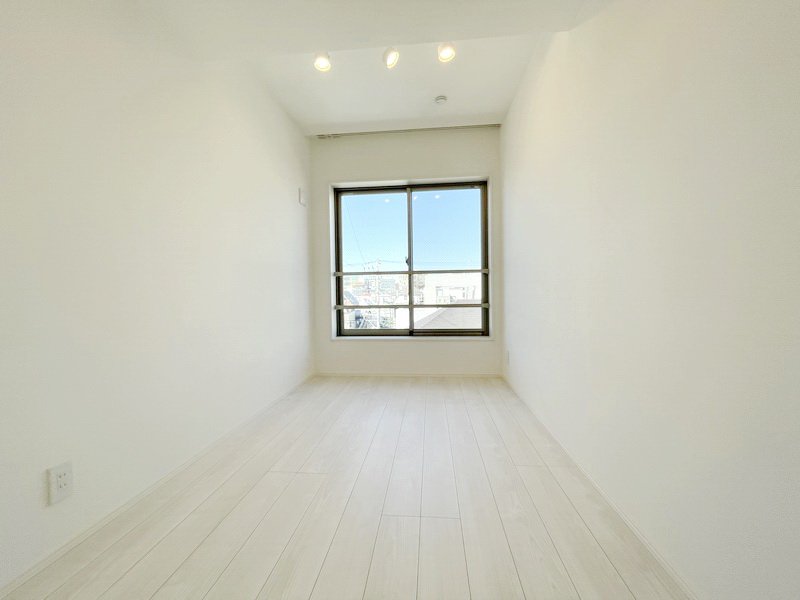 お部屋探しは株式会社 タウンハウジング までお気軽にお問合せ下さい。
クレジットカード決済・首都圏を中心直営143店舗 仲介件数全国2位の豊富な実績!諸費用・審査等・何でもご相談下さい。