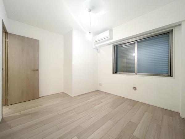 部屋探しは株式会社 タウンハウジング までお気軽にお問合せ下さい。
クレジットカード決済・首都圏を中心直営143店舗 仲介件数全国2位の豊富な実績!諸費用・審査等・何でもご相談下さい。