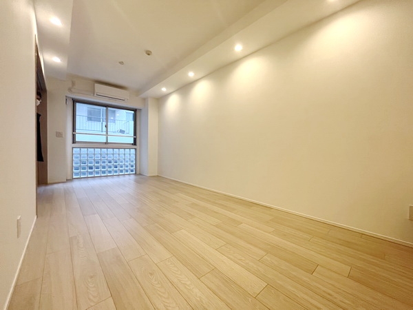 お部屋探しは株式会社 タウンハウジング までお気軽にお問合せ下さい。
クレジットカード決済・首都圏を中心直営143店舗 仲介件数全国2位の豊富な実績!諸費用・審査等・何でもご相談下さい。