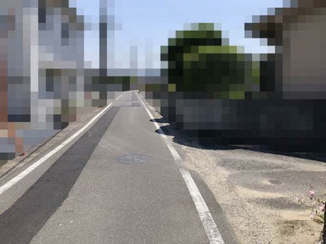 前面道路含む外観