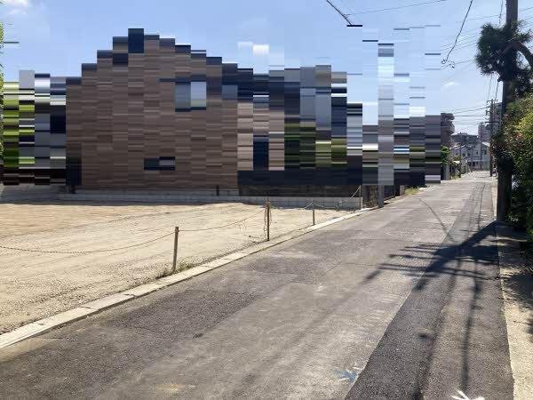 前面道路含む外観