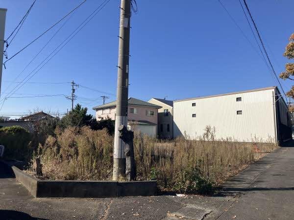 前面道路含む外観