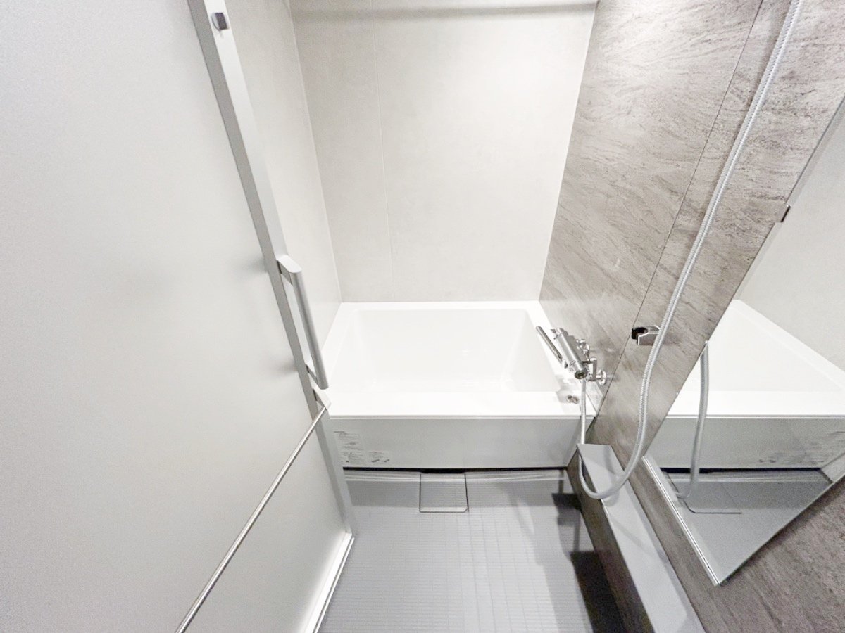 お部屋探しは株式会社 タウンハウジング までお気軽にお問合せ下さい。
クレジットカード決済・首都圏を中心直営143店舗 仲介件数全国2位の豊富な実績!諸費用・審査等・何でもご相談下さい。