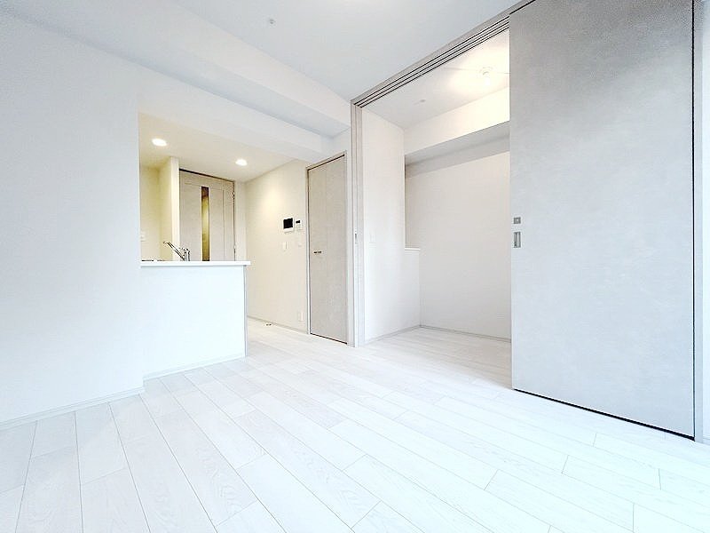 お部屋探しは株式会社 タウンハウジング までお気軽にお問合せ下さい。
クレジットカード決済・首都圏を中心直営143店舗 仲介件数全国2位の豊富な実績!諸費用・審査等・何でもご相談下さい。