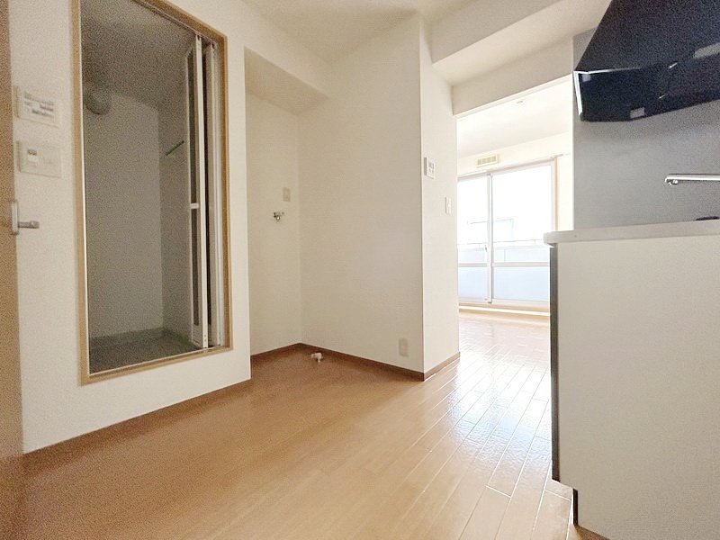 部屋探しは株式会社 タウンハウジング までお気軽にお問合せ下さい。
クレジットカード決済・首都圏を中心直営143店舗 仲介件数全国2位の豊富な実績!諸費用・審査等・何でもご相談下さい。