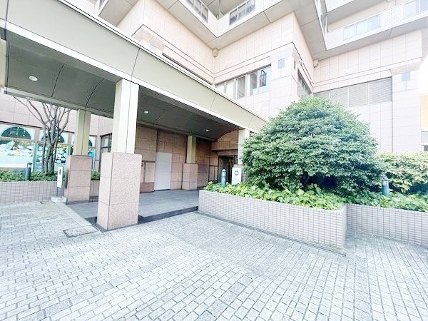 部屋探しは株式会社 タウンハウジング までお気軽にお問合せ下さい。
クレジットカード決済・首都圏を中心直営143店舗 仲介件数全国2位の豊富な実績!諸費用・審査等・何でもご相談下さい。