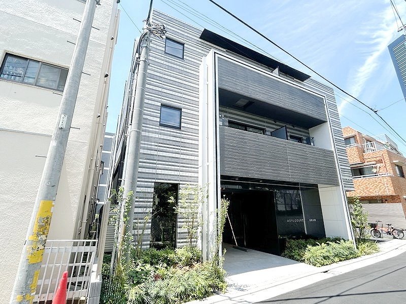 お部屋探しは株式会社 タウンハウジング までお気軽にお問合せ下さい。
クレジットカード決済・首都圏を中心直営143店舗 仲介件数全国2位の豊富な実績!諸費用・審査等・何でもご相談下さい。