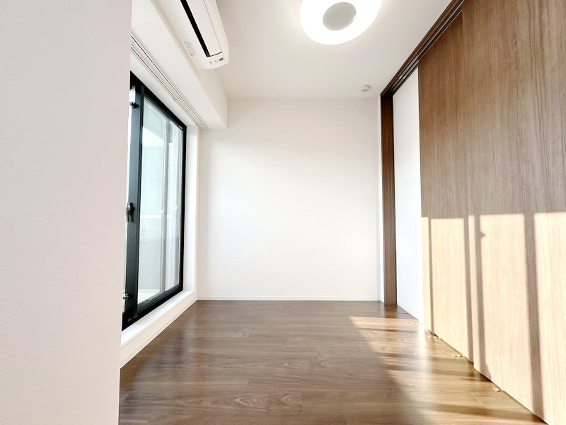 お部屋探しは株式会社 タウンハウジング までお気軽にお問合せ下さい。
クレジットカード決済・首都圏を中心直営143店舗 仲介件数全国2位の豊富な実績!諸費用・審査等・何でもご相談下さい。