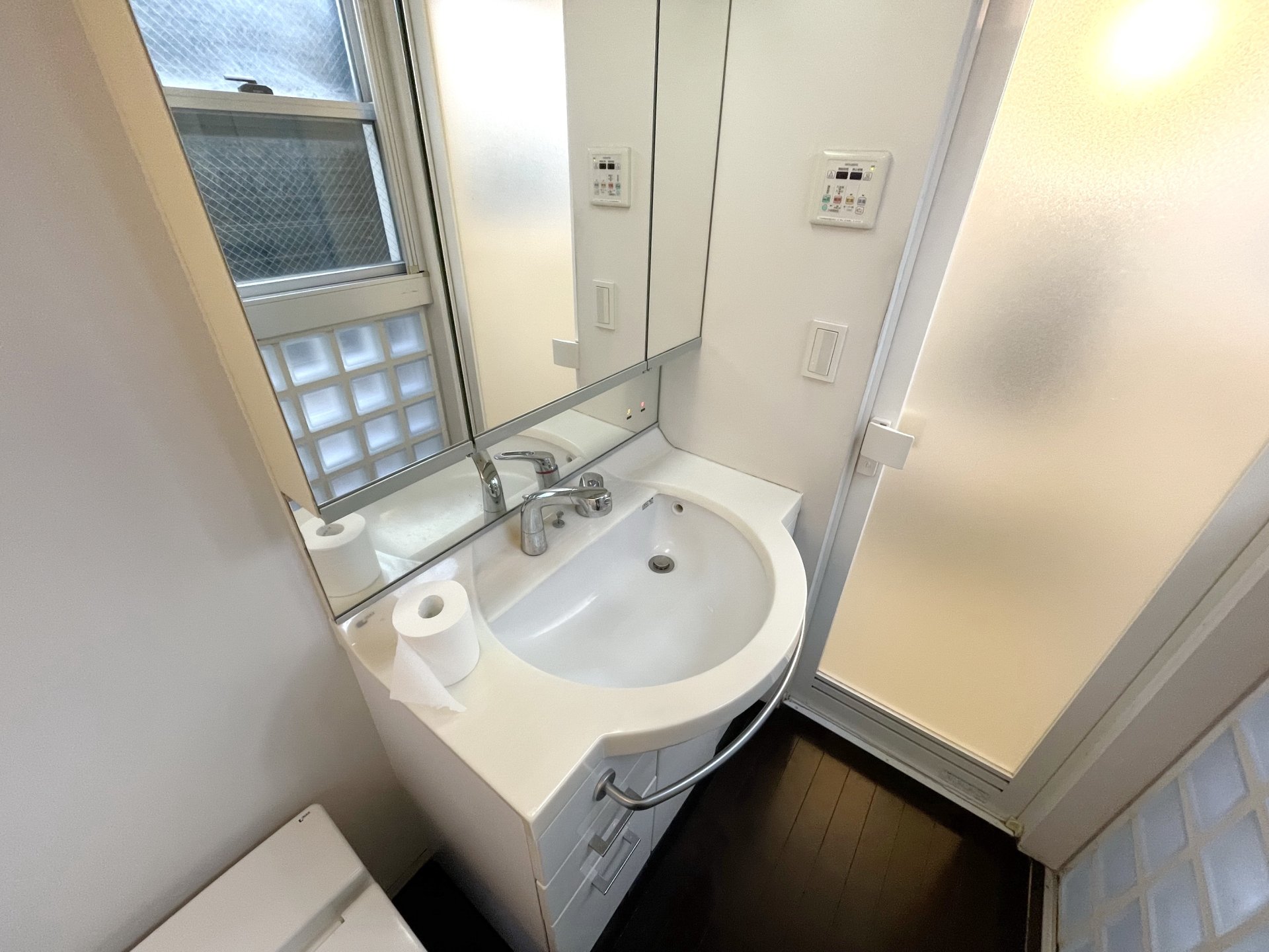 お問合せは(株)タウンハウジングレジデンス事業部【03-5563-9055】までお気軽にお問合せ下さい。