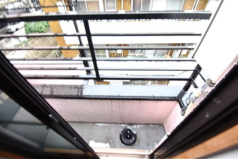 お部屋探しは株式会社 タウンハウジング までお気軽にお問合せ下さい。
クレジットカード決済・首都圏を中心直営143店舗 仲介件数全国2位の豊富な実績!諸費用・審査等・何でもご相談下さい。