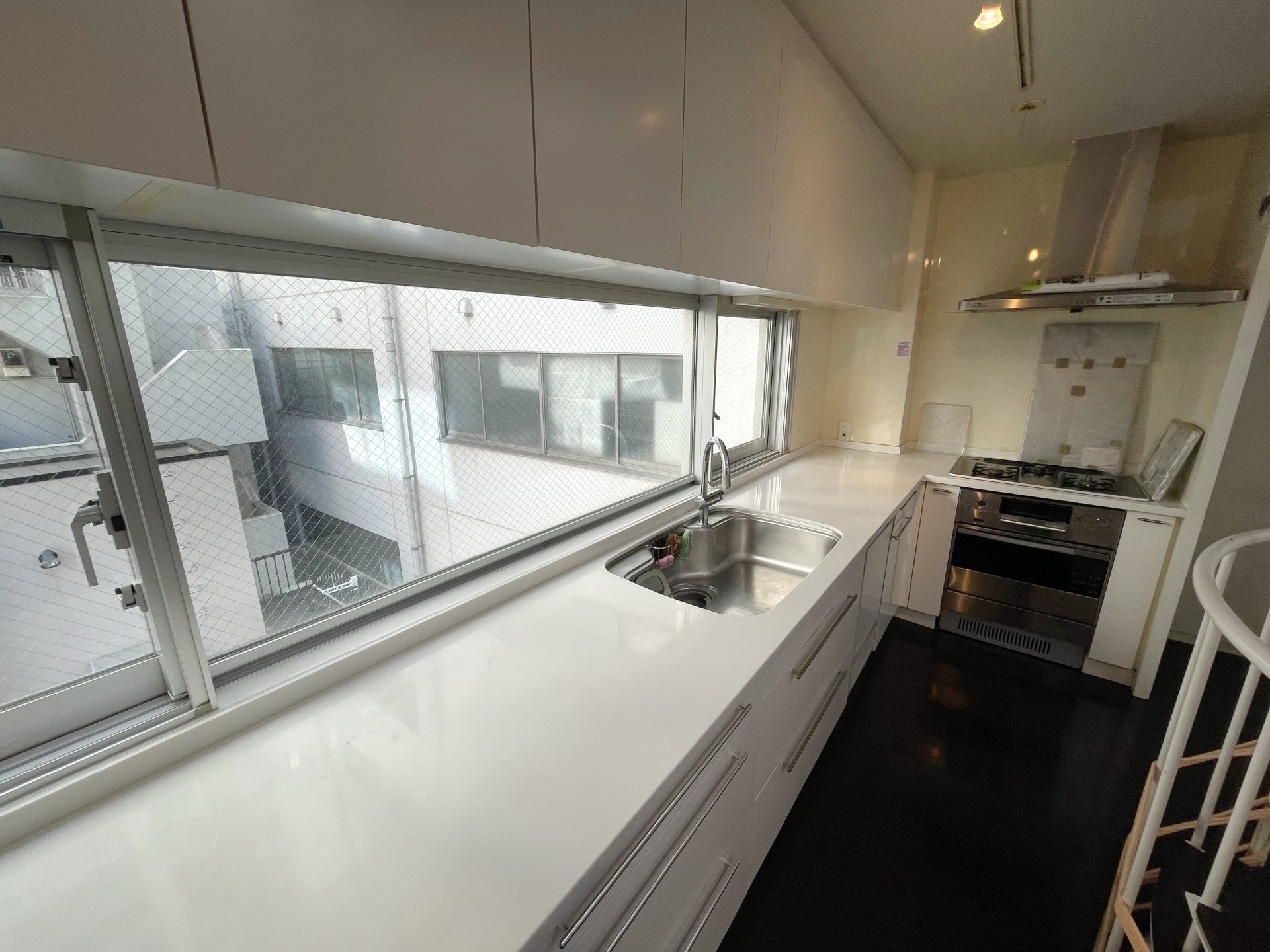 お問合せは(株)タウンハウジングレジデンス事業部【03-5563-9055】までお気軽にお問合せ下さい。