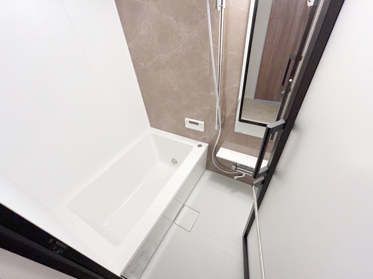 お部屋探しは株式会社 タウンハウジング までお気軽にお問合せ下さい。
クレジットカード決済・首都圏を中心直営143店舗 仲介件数全国2位の豊富な実績!諸費用・審査等・何でもご相談下さい。