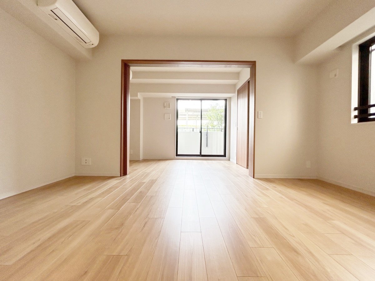 お部屋探しは株式会社 タウンハウジング までお気軽にお問合せ下さい。
クレジットカード決済・首都圏を中心直営143店舗 仲介件数全国2位の豊富な実績!諸費用・審査等・何でもご相談下さい。