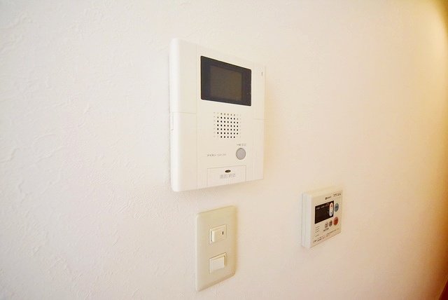 部屋探しは株式会社 タウンハウジング までお気軽にお問合せ下さい。
クレジットカード決済・首都圏を中心直営143店舗 仲介件数全国2位の豊富な実績!諸費用・審査等・何でもご相談下さい。