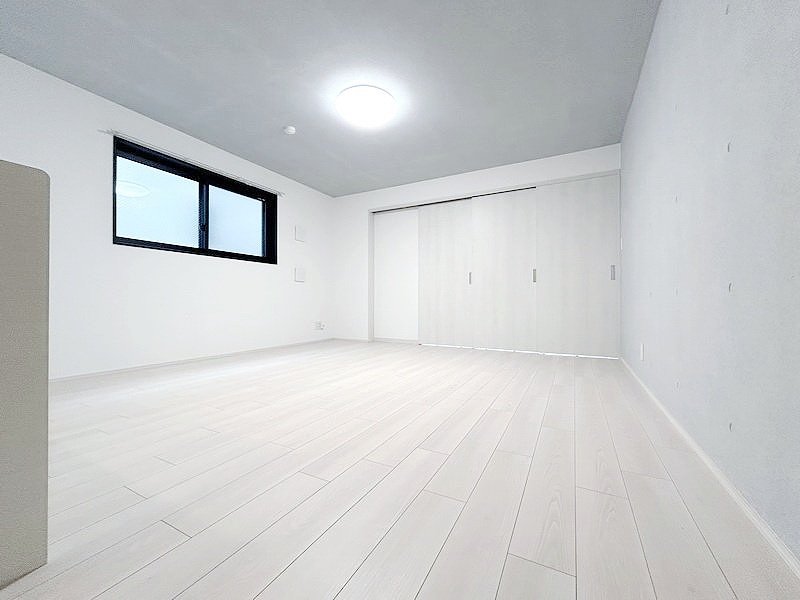 お部屋探しは株式会社 タウンハウジング までお気軽にお問合せ下さい。
クレジットカード決済・首都圏を中心直営143店舗 仲介件数全国2位の豊富な実績!諸費用・審査等・何でもご相談下さい。