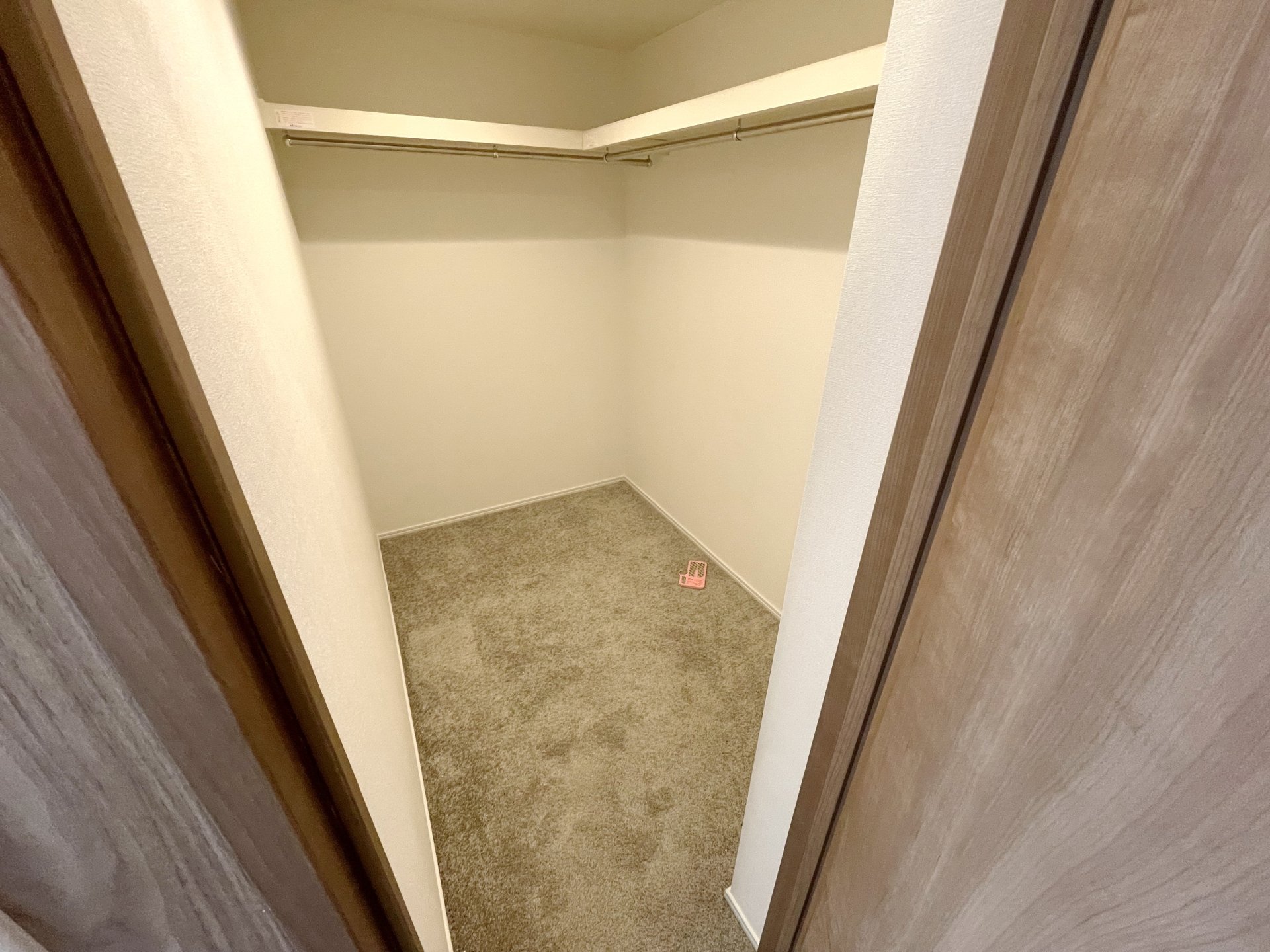 お問合せは(株)タウンハウジングレジデンス事業部【03-5563-9055】までお気軽にお問合せ下さい。