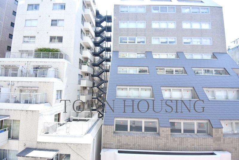 お部屋探しは株式会社 タウンハウジング までお気軽にお問合せ下さい。
クレジットカード決済・首都圏を中心直営143店舗 仲介件数全国2位の豊富な実績!諸費用・審査等・何でもご相談下さい。