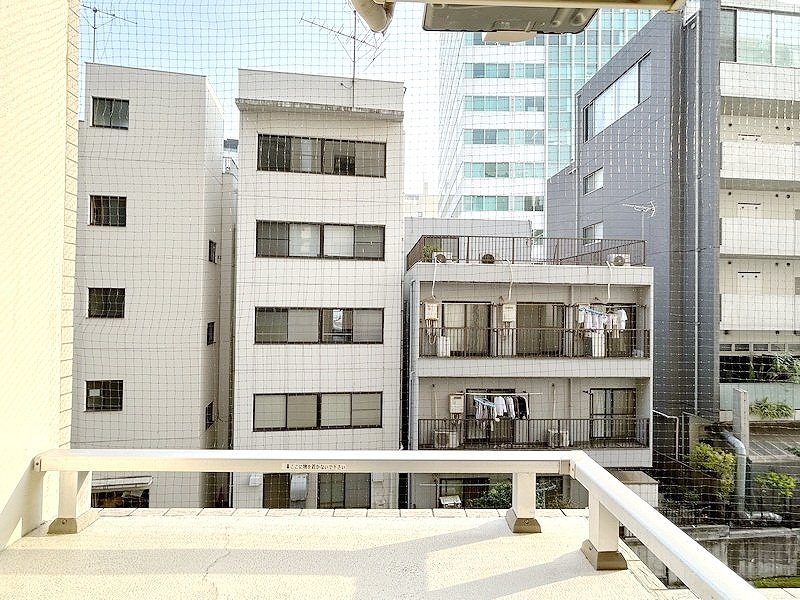 部屋探しは株式会社 タウンハウジング までお気軽にお問合せ下さい。
クレジットカード決済・首都圏を中心直営143店舗 仲介件数全国2位の豊富な実績!諸費用・審査等・何でもご相談下さい。