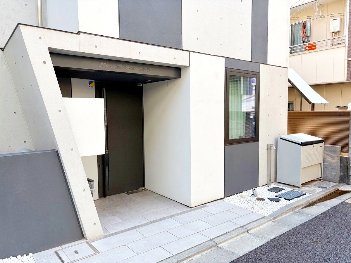 部屋探しは株式会社 タウンハウジング までお気軽にお問合せ下さい。
クレジットカード決済・首都圏を中心直営143店舗 仲介件数全国2位の豊富な実績!諸費用・審査等・何でもご相談下さい。