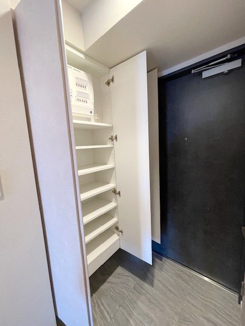 お部屋探しは株式会社 タウンハウジング までお気軽にお問合せ下さい。
クレジットカード決済・首都圏を中心直営143店舗 仲介件数全国2位の豊富な実績!諸費用・審査等・何でもご相談下さい。