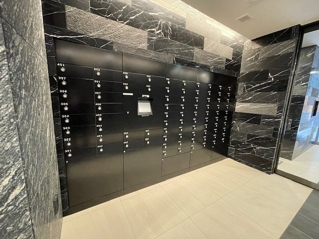 部屋探しは株式会社 タウンハウジング までお気軽にお問合せ下さい。
クレジットカード決済・首都圏を中心直営143店舗 仲介件数全国2位の豊富な実績!諸費用・審査等・何でもご相談下さい。