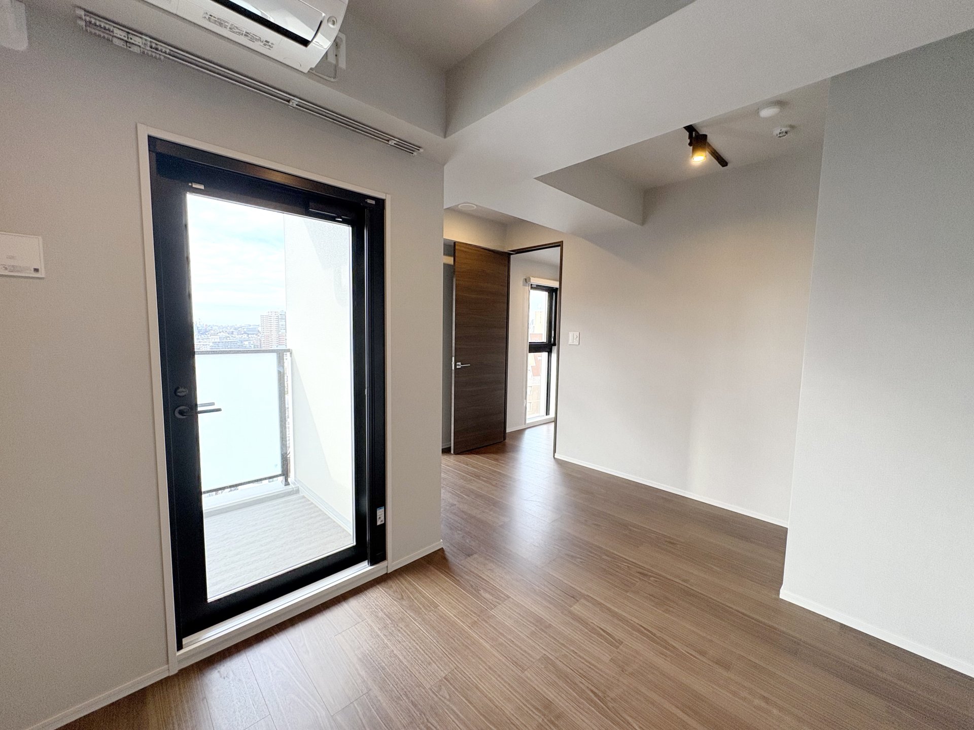 【初期費用分割・クレカ対応】一都三県のお部屋探しは2025年全国年間仲介件数ランキング5位 タウンハウジング東京にお任せ下さい。