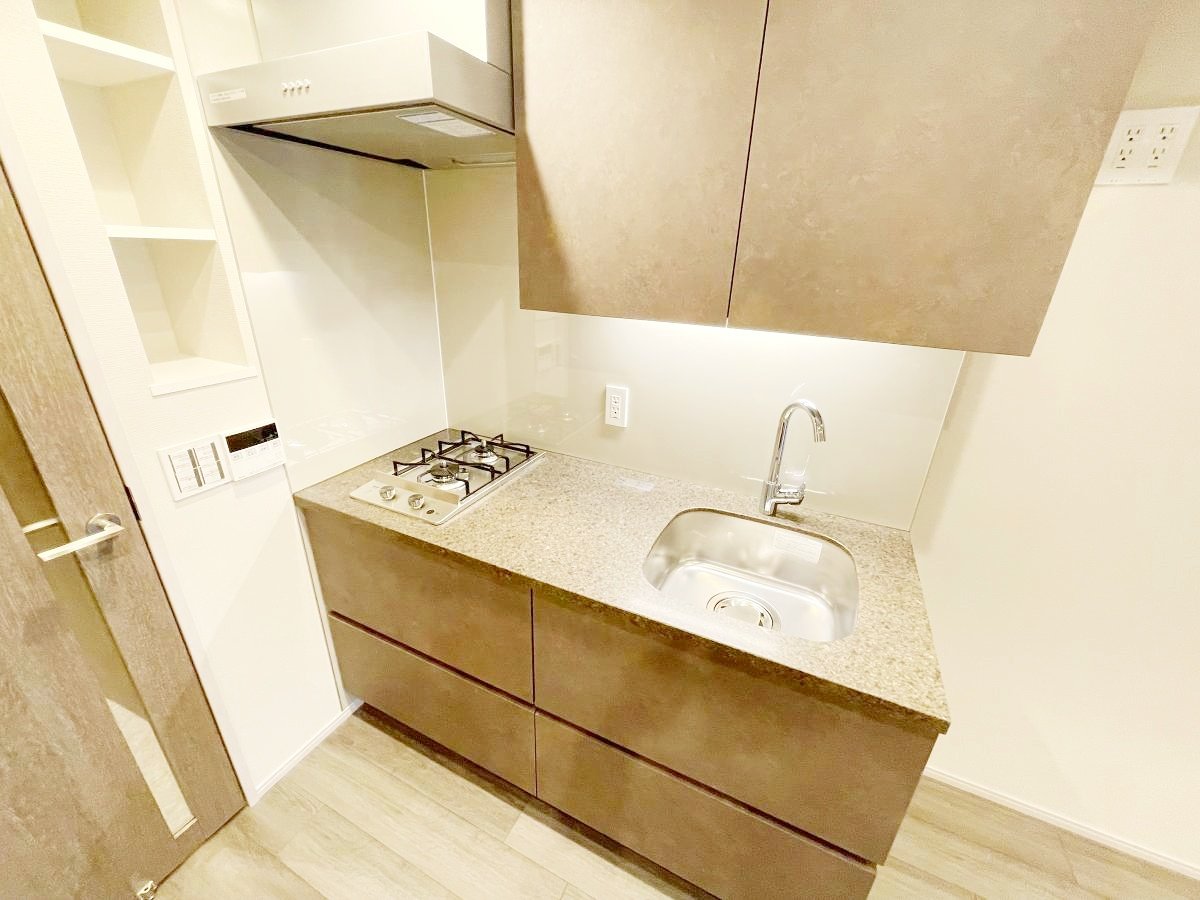 お部屋探しは株式会社 タウンハウジング までお気軽にお問合せ下さい。
クレジットカード決済・首都圏を中心直営143店舗 仲介件数全国2位の豊富な実績!諸費用・審査等・何でもご相談下さい。