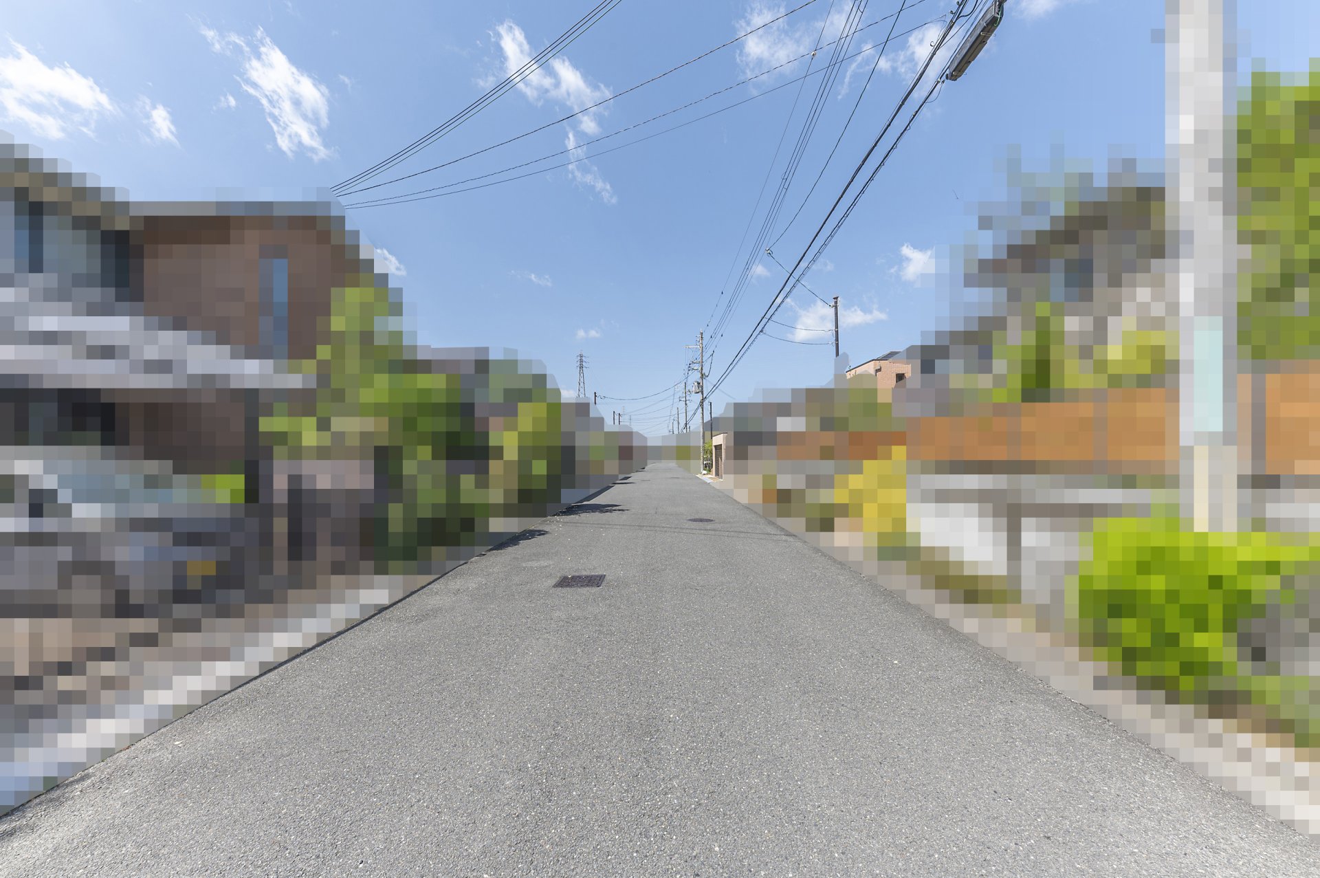 前面道路含む外観