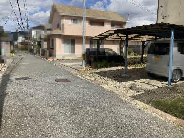 前面道路含む外観