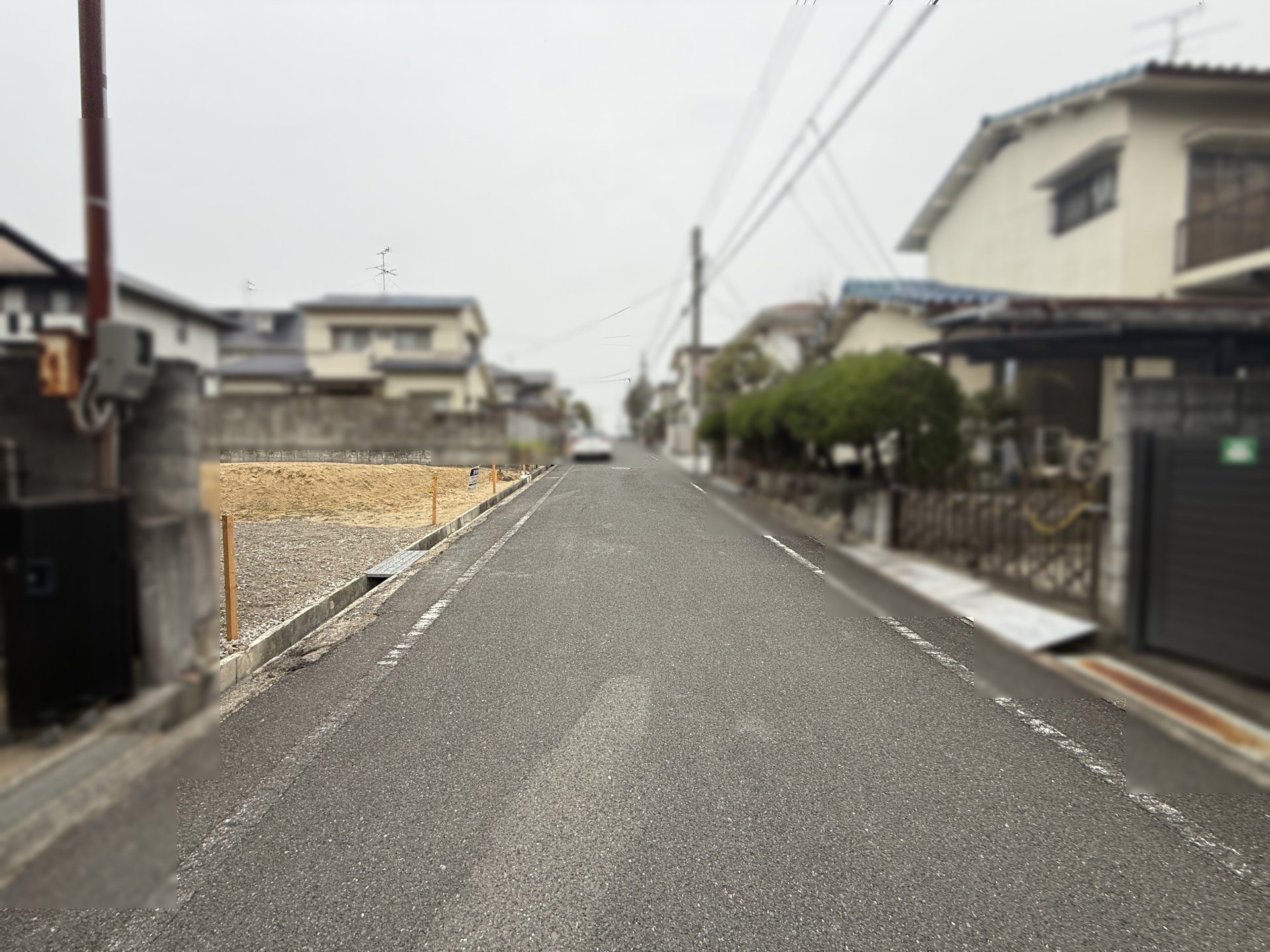 前面道路含む外観
