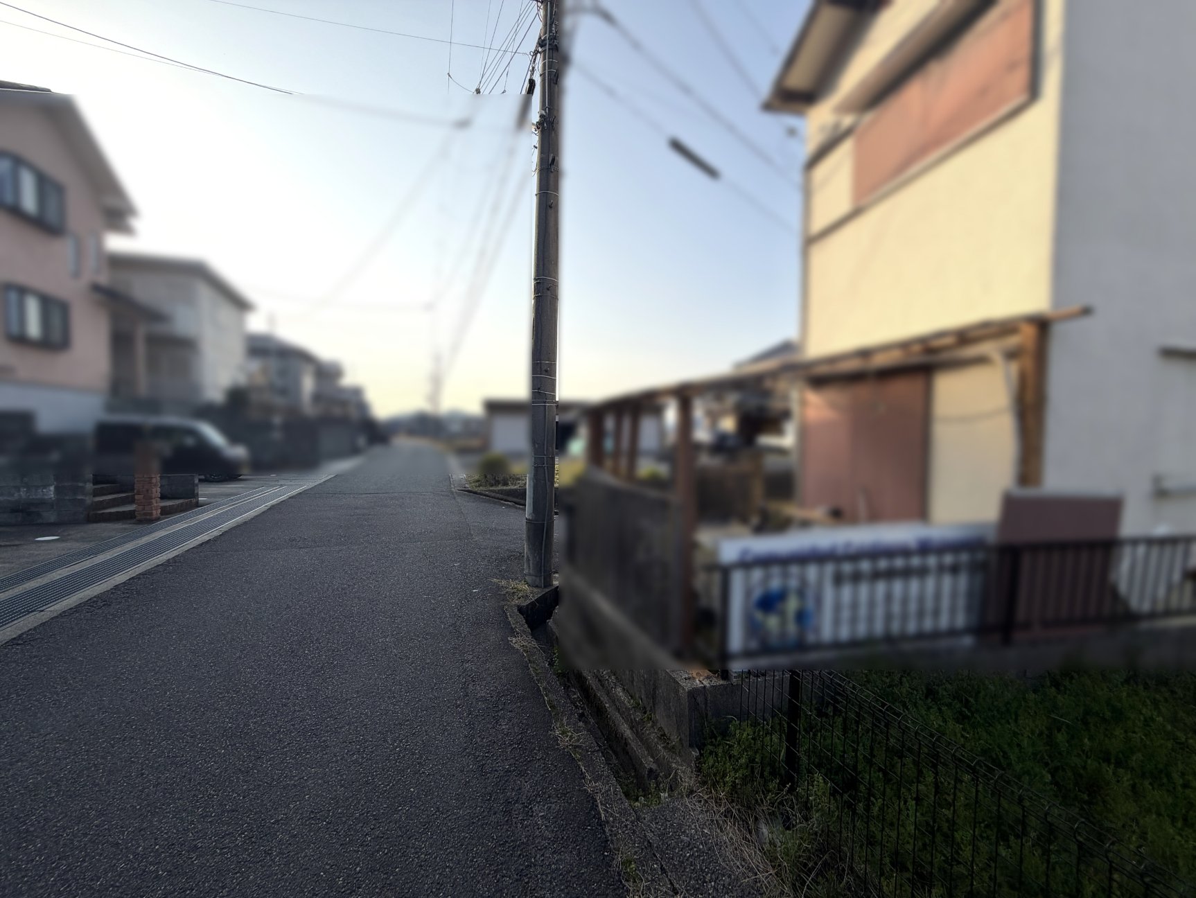 前面道路含む外観