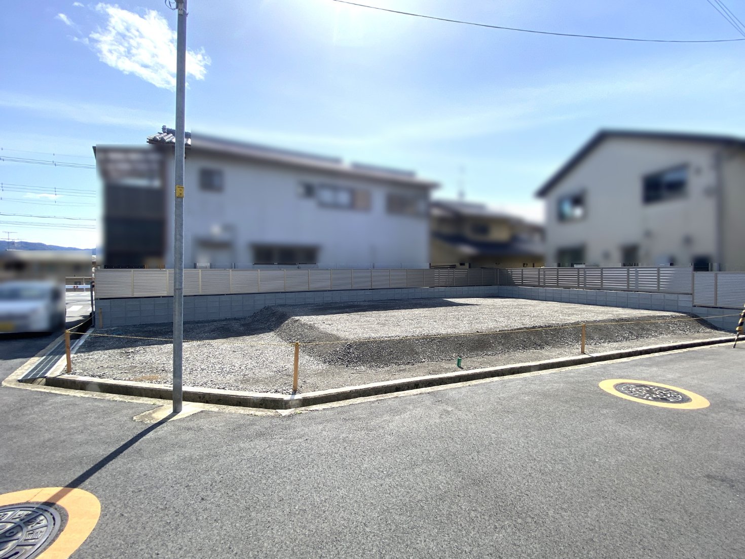 前面道路含む外観