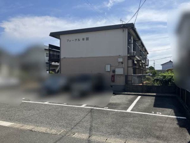 前面道路含む外観