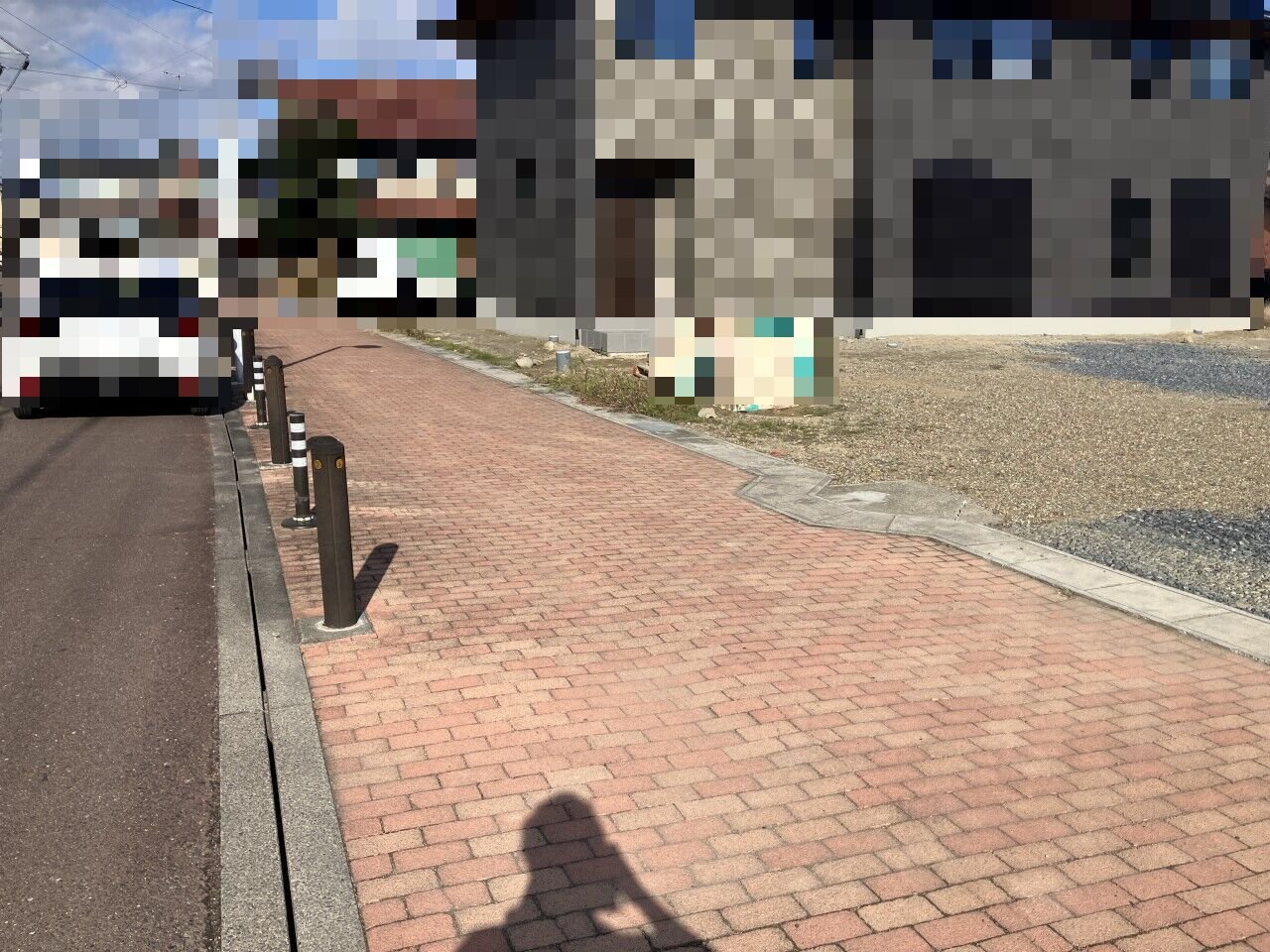 前面道路含む外観