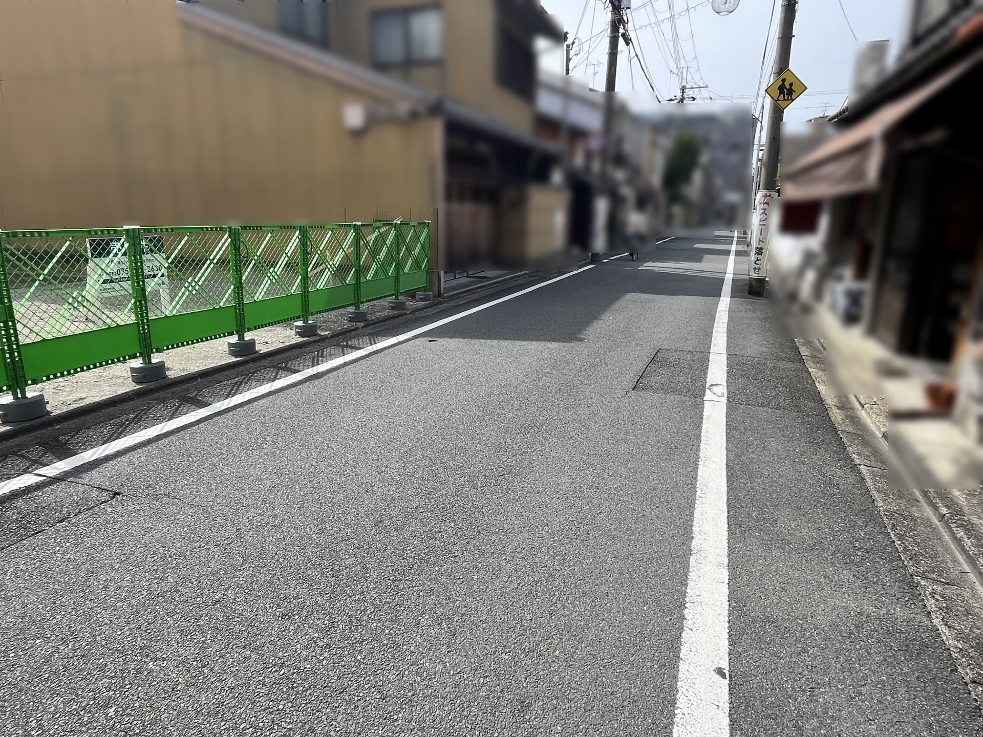 前面道路含む外観