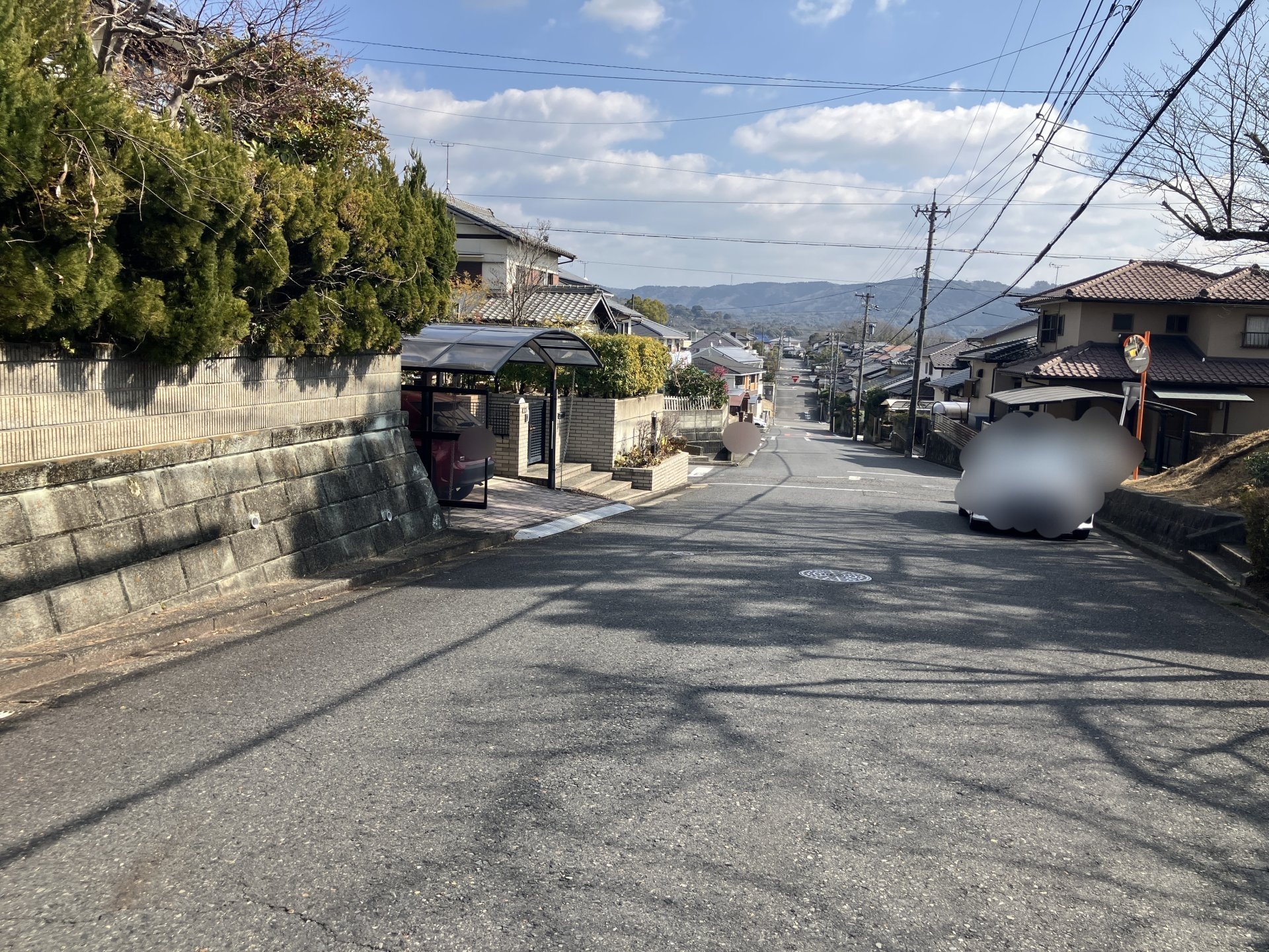 前面道路含む外観