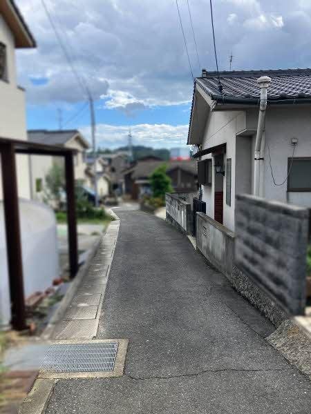 前面道路含む外観