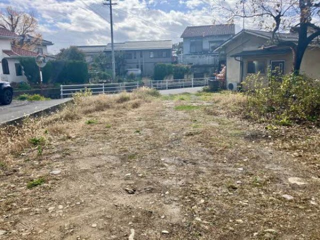 前面道路含む外観