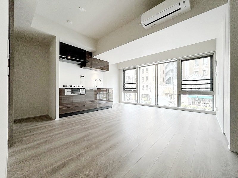 部屋探しは株式会社 タウンハウジング までお気軽にお問合せ下さい。
クレジットカード決済・首都圏を中心直営143店舗 仲介件数全国2位の豊富な実績!諸費用・審査等・何でもご相談下さい。